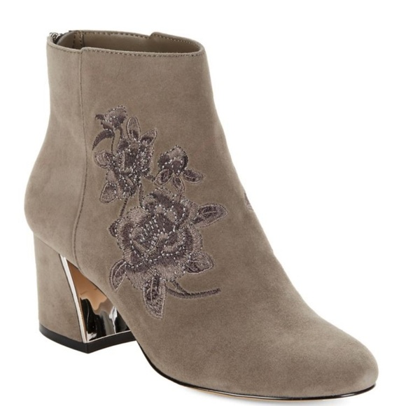 424 Fifth Lord & Taylor Shoes - 424 Fifth Elena almond toe suede booties : Volcano